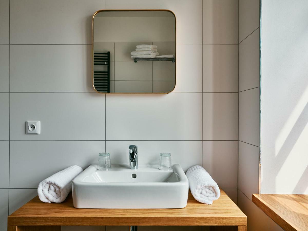 Hotel A Hostinec Slunce Osecna ภายนอก รูปภาพ